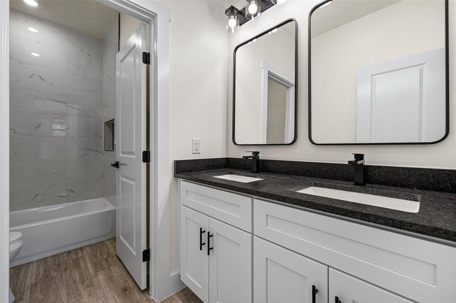 Furnished interior view inside a new home in , Granbury (Image 12).