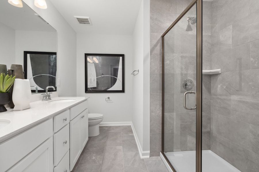 Representative furnished interior of a home built from the Hemingway by Pulte Homes in Sedgefield Green, Greensboro (Image 15).