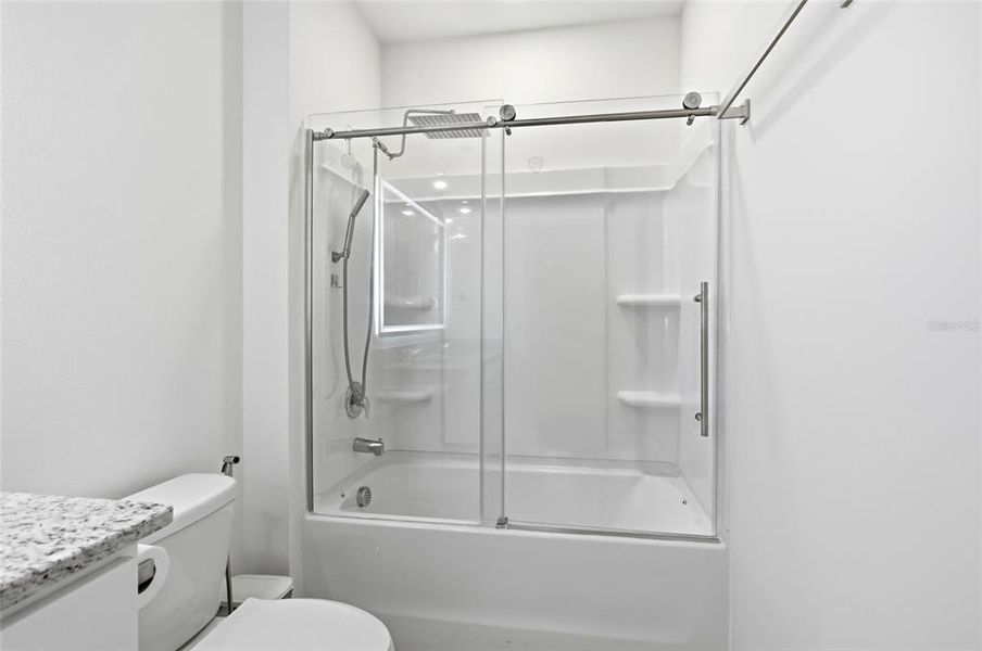 Image 38 of a home in Cascades.