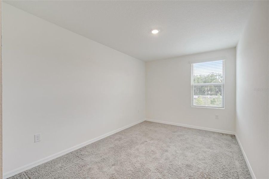Spacious, unfurnished interior of a new home in , Kissimmee (Image 17).