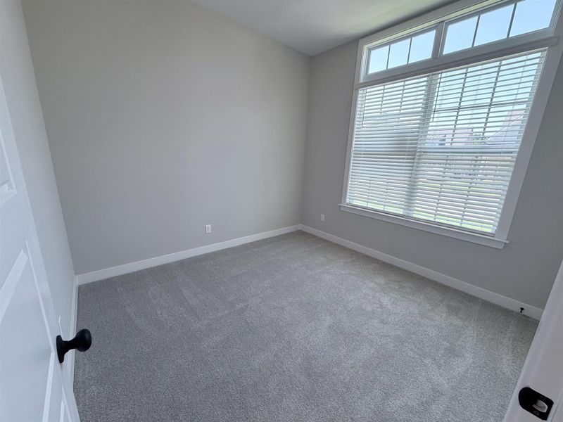 Spacious, unfurnished interior of a new home in Lockwood, Collierville (Image 23).