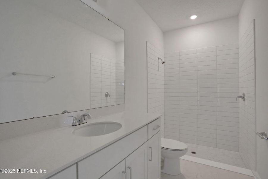 Furnished interior view inside a new home in Hyland Trail, Green Cove Springs (Image 12). Furnished interior view inside a new home in Hyland Trail, Green Cove Springs (Image 12).