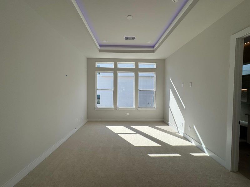 Spacious, unfurnished interior of a new home in , Houston (Image 32).