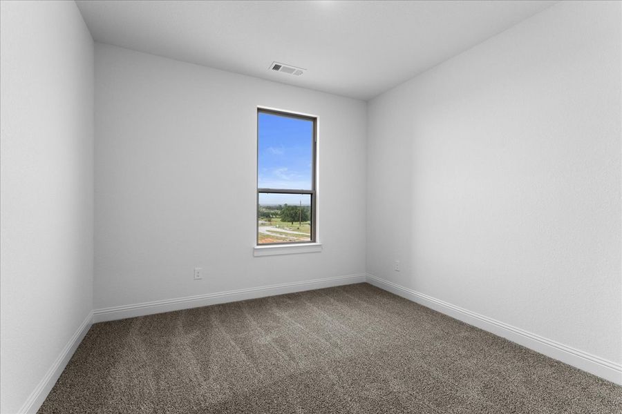 Spacious, unfurnished interior of a new home in Spring Valley Ranch, Paradise (Image 37).