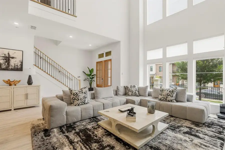 Furnished interior view inside a new home in , Frisco (Image 8).