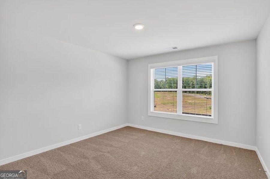 Spacious, unfurnished interior of a new home in Killian Manor at The Adares, Adairsville (Image 24).