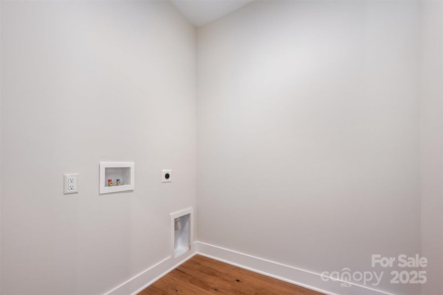 Spacious, unfurnished interior of a new home in , Charlotte (Image 21).