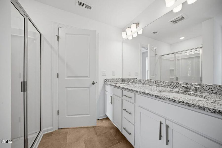 hj-nc-raleigh-eagle-trace-stella-lot-34-