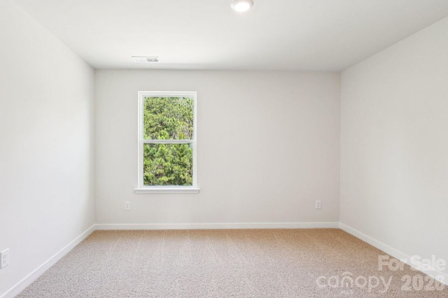 Spacious, unfurnished interior of a new home in Woodhaven at Chester, Chester (Image 20).