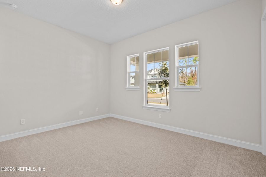 Spacious, unfurnished interior of a new home in SilverLeaf, St. Augustine (Image 35).