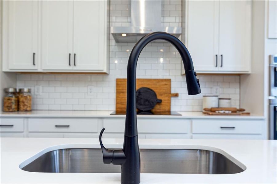 Close-up of interior finishes inside a home in Annsbury Park, Lilburn (Image 21).