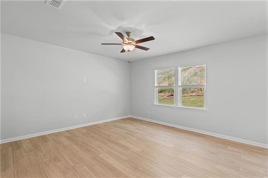 Spacious, unfurnished interior of a new home in Avery Ridge, Gainesville (Image 20). Spacious, unfurnished interior of a new home in Avery Ridge, Gainesville (Image 20).
