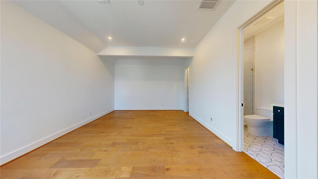 Spacious, unfurnished interior of a new home in , Houston (Image 22). Spacious, unfurnished interior of a new home in , Houston (Image 22).