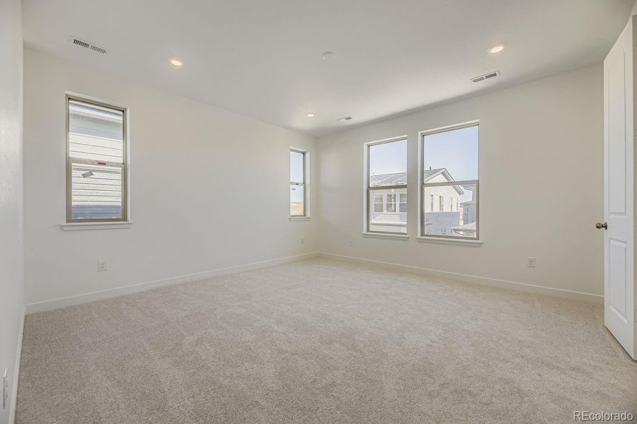 Spacious, unfurnished interior of a new home in , Morrison (Image 7).