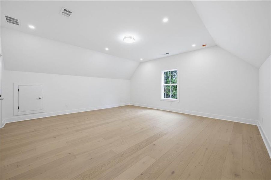 Spacious, unfurnished interior of a new home in , Cumming (Image 39).