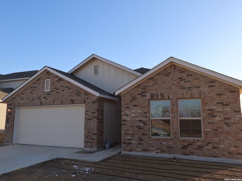 Image 27 of a home in Greenspoint Heights.