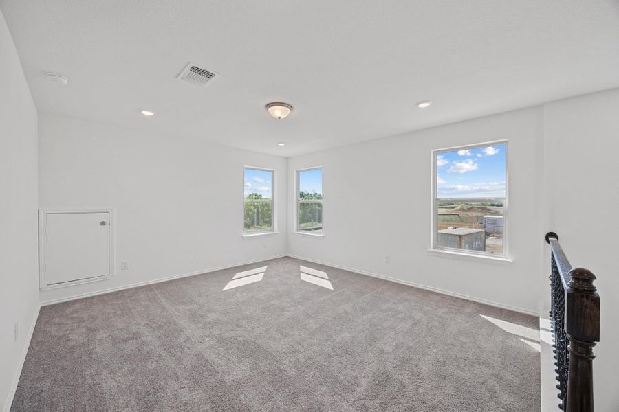 Spacious, unfurnished interior of a new home in Overlook Ranch, Georgetown (Image 29). Spacious, unfurnished interior of a new home in Overlook Ranch, Georgetown (Image 29).