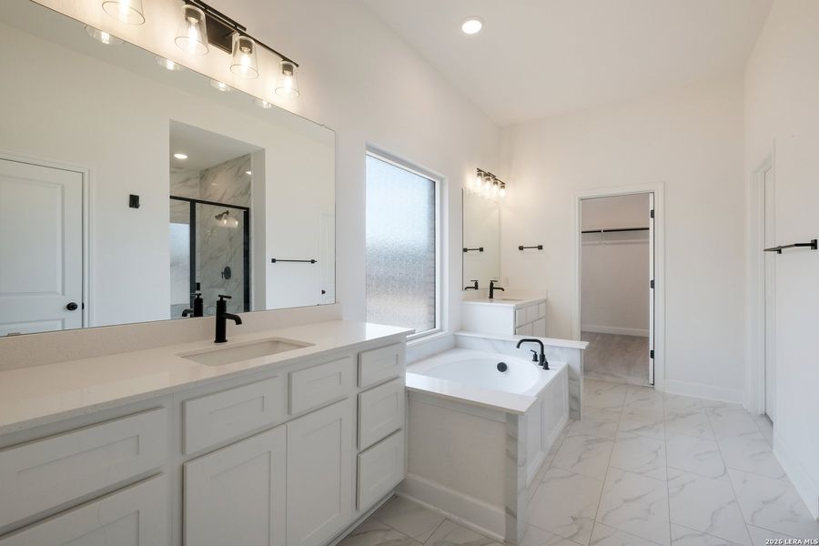 Furnished interior view inside a new home in , Boerne (Image 12).