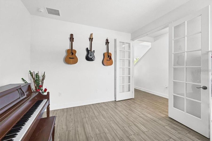 Furnished interior view inside a new home in , Sarasota (Image 56).