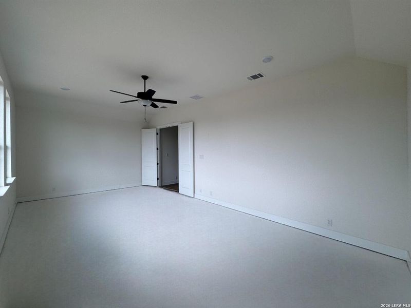 Image 39 of a home in Waldsanger.