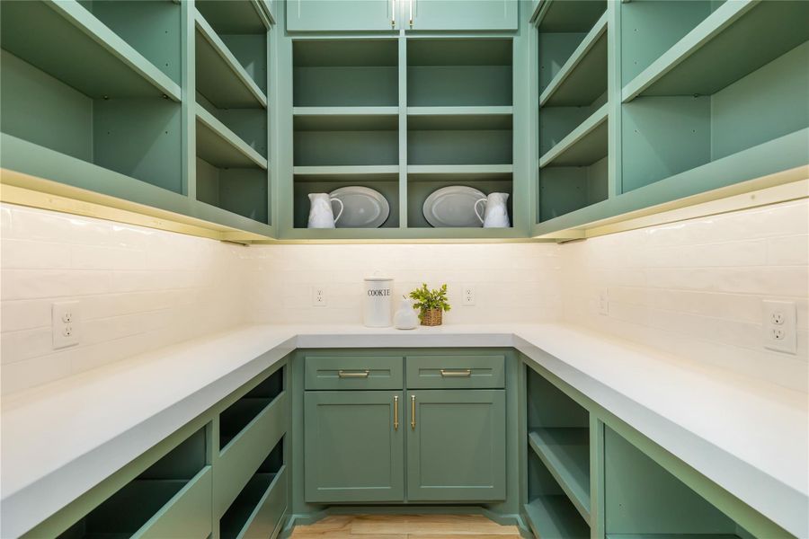 Furnished interior view inside a new home in , Houston (Image 16).