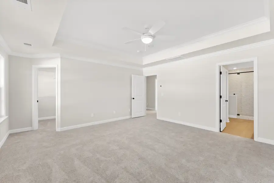 Spacious, unfurnished interior of a new home in Foxhall Landing, Easley (Image 26).
