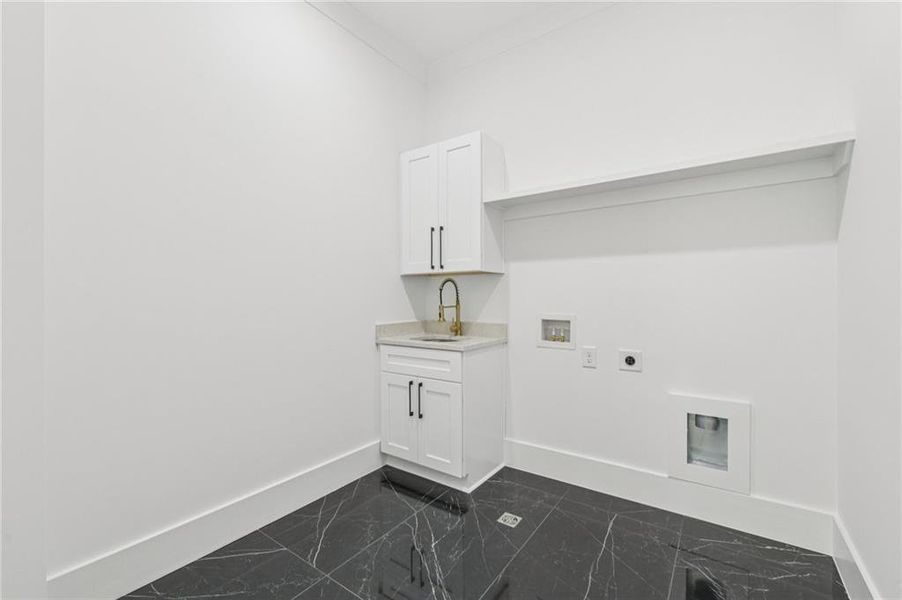 Spacious, unfurnished interior of a new home in , Grayson (Image 40).