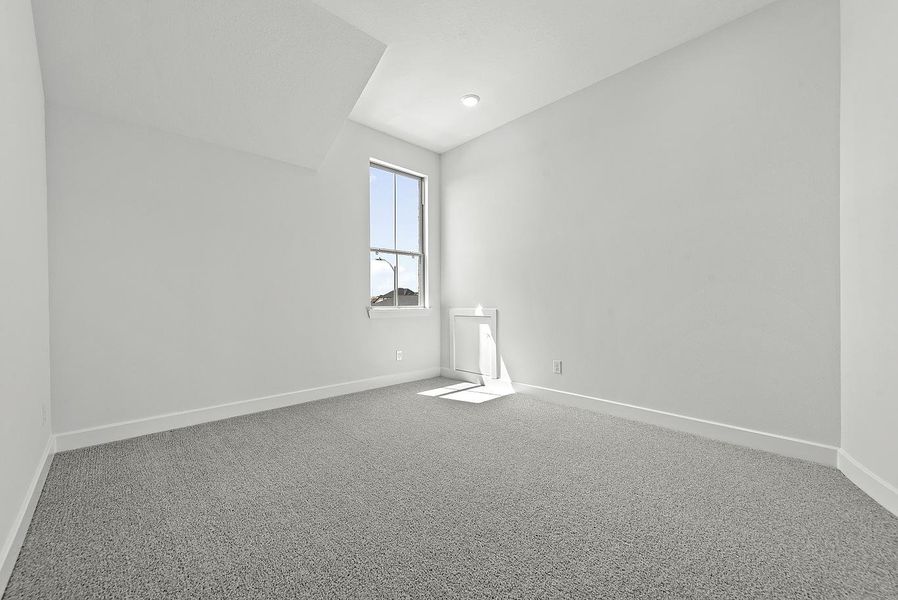 Spacious, unfurnished interior of a new home in Jubilee, Hockley (Image 24).