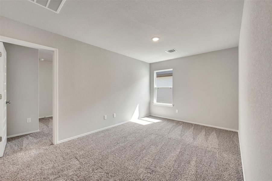 Spacious, unfurnished interior of a new home in Carillon, Manor (Image 36).