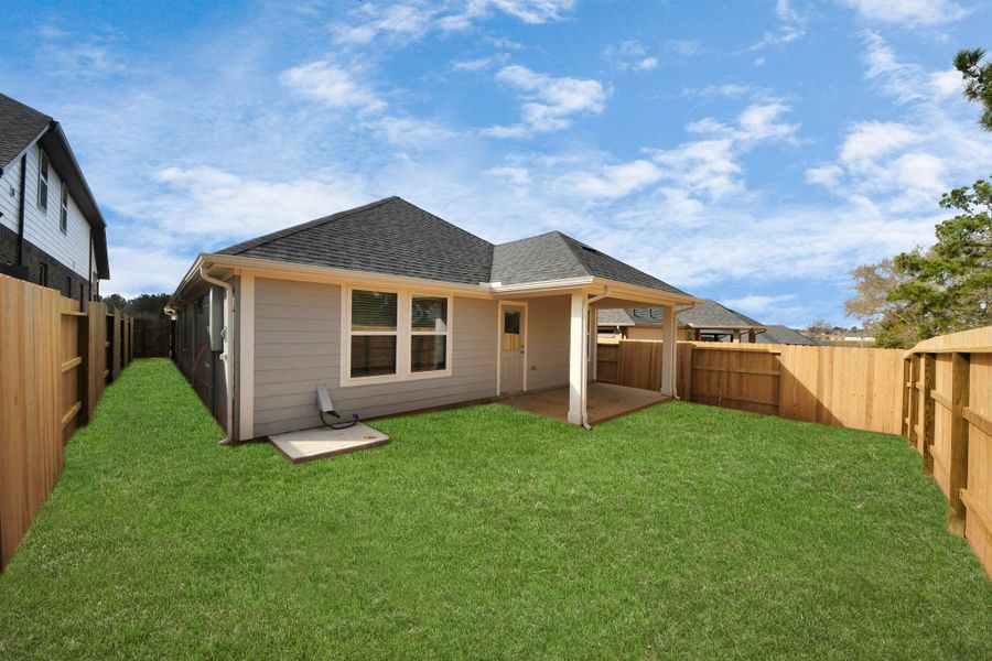 Discover the charm of this spacious backyard featuring a delightful covered patio. With ample room for both play and relaxation, it's the perfect outdoor haven! Discover the charm of this spacious backyard featuring a delightful covered patio. With ample room for both play and relaxation, it's the perfect outdoor haven!