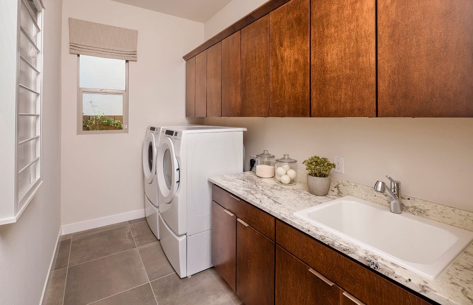 Representative furnished interior of a home built from the Ravenna by Pulte Homes in Legado West, Gilbert (Image 11).