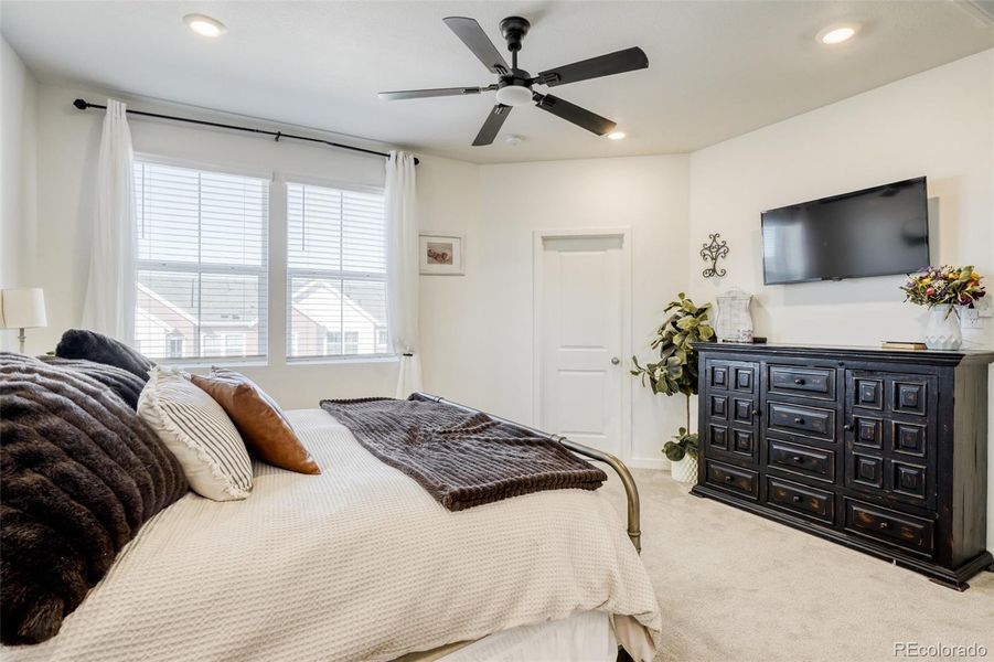 Furnished interior view inside a new home in , Aurora (Image 13).