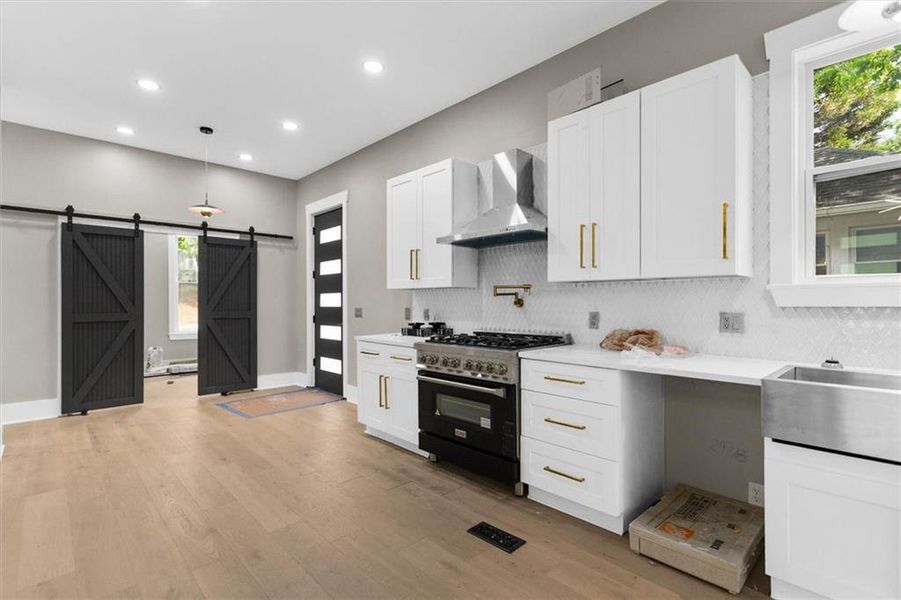 Furnished interior view inside a new home in , Atlanta (Image 14).