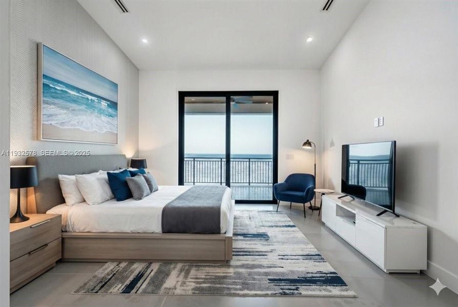 Furnished interior view inside a new home in , Marathon (Image 19).