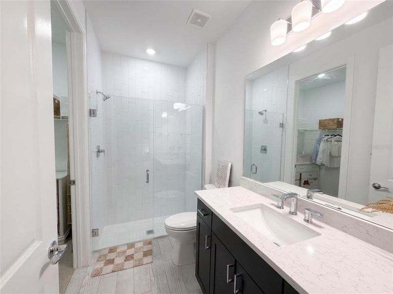 Furnished interior view inside a new home in Sapphire Point at Lakewood Ranch, Lakewood Ranch (Image 41).