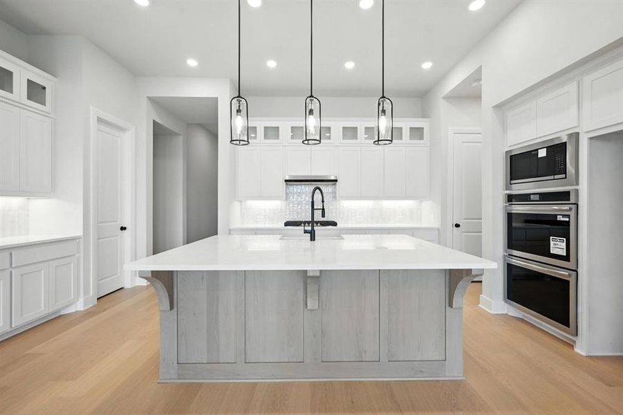 Furnished interior view inside a new home in Thompson Farms: 60ft. lots, Van Alstyne (Image 5). Furnished interior view inside a new home in Thompson Farms: 60ft. lots, Van Alstyne (Image 5).