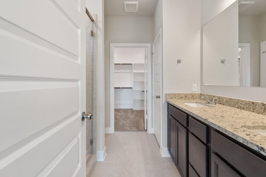 Furnished interior view inside a new home in , Brenham (Image 10).