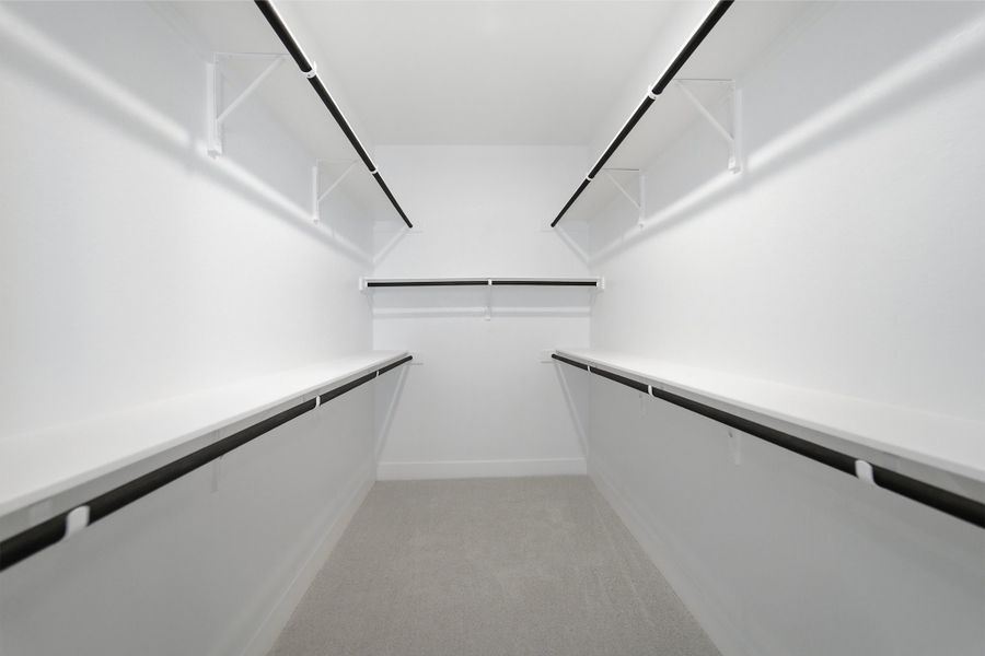 Spacious, unfurnished interior of a new home in Santa Rita Ranch, Liberty Hill (Image 56).