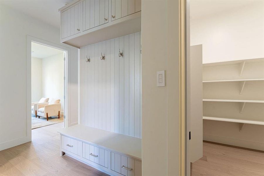 Furnished interior view inside a new home in , Dallas (Image 8). Furnished interior view inside a new home in , Dallas (Image 8).