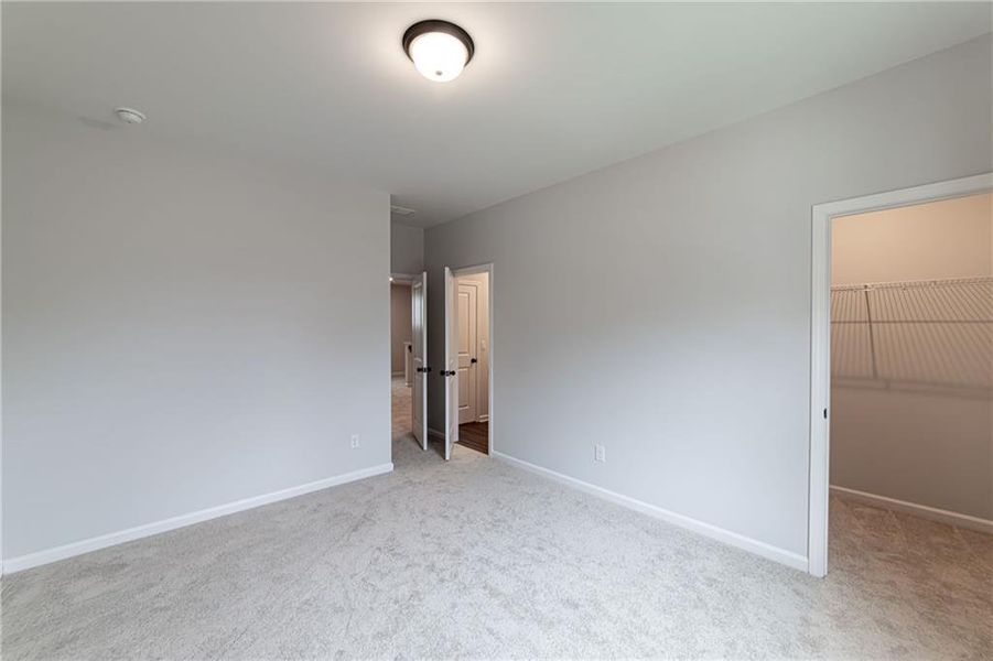Spacious, unfurnished interior of a new home in Enclave at Edgewater, Canton (Image 60).