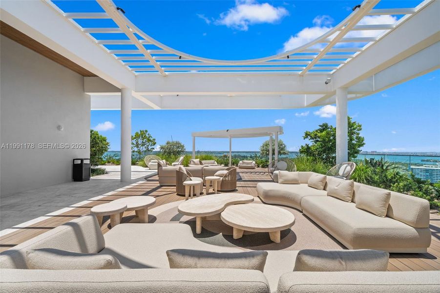 Image 51 of a home in 72 Park.