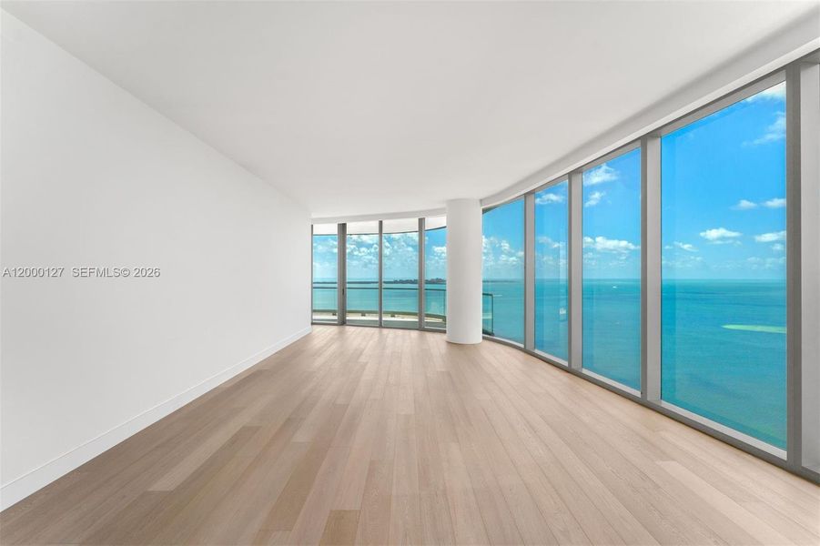 Spacious, unfurnished interior of a new home in , Miami (Image 10).