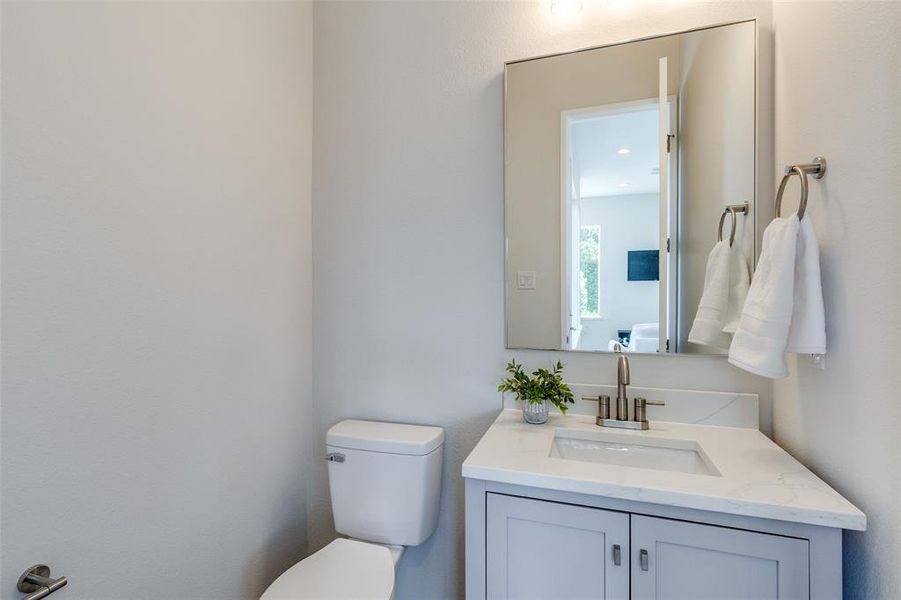 Furnished interior view inside a new home in , Dallas (Image 20). Furnished interior view inside a new home in , Dallas (Image 20).