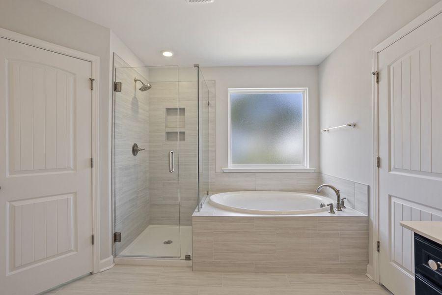 Furnished interior view inside a new home in Georgias Landing, Raleigh (Image 15).