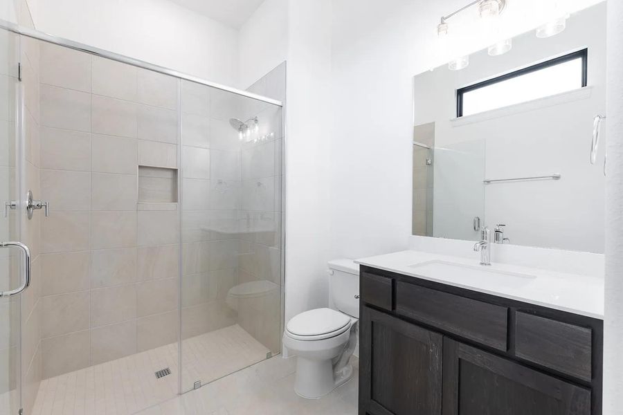 Brookdale II C bathroom 4