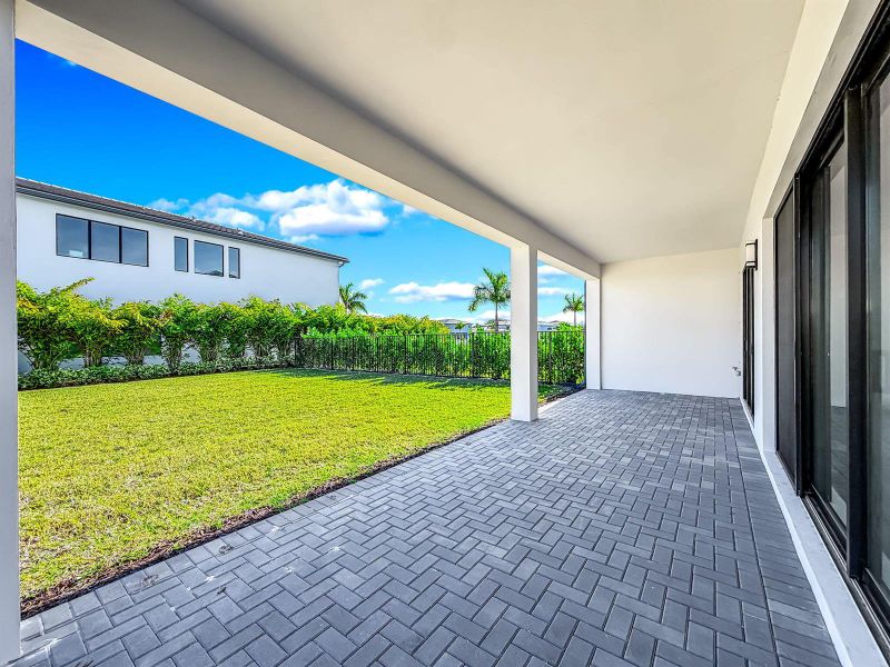 52-web-or-mls-JOY06700