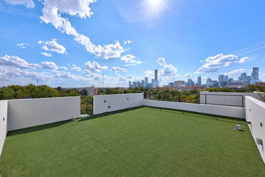 Image 34 of a home in .