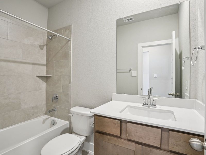 Furnished interior view inside a new home in Lark Canyon, New Braunfels (Image 12).