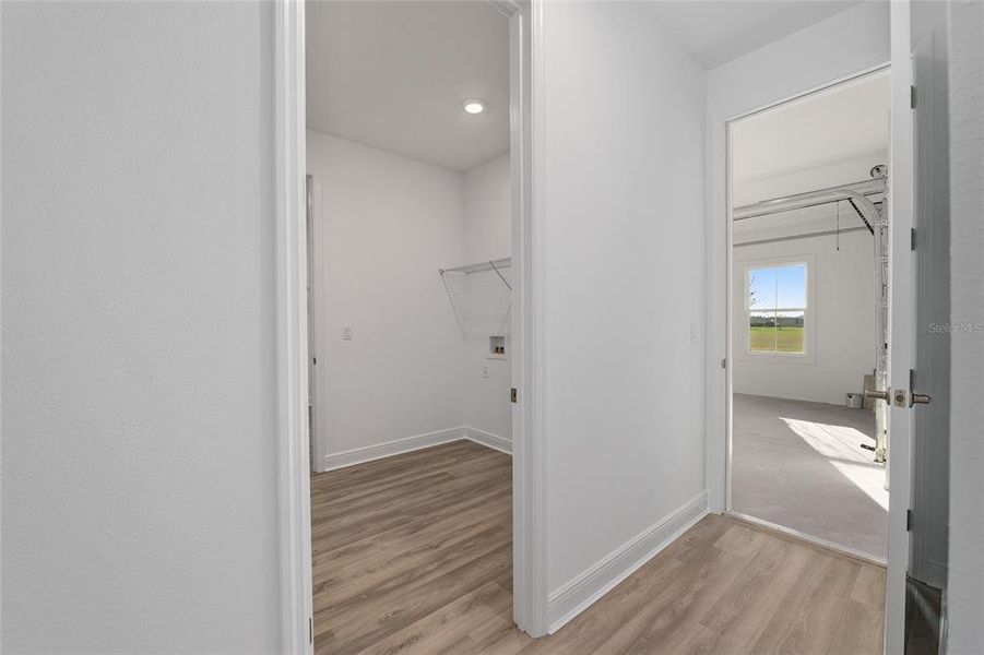 Spacious, unfurnished interior of a new home in , Ocala (Image 40).