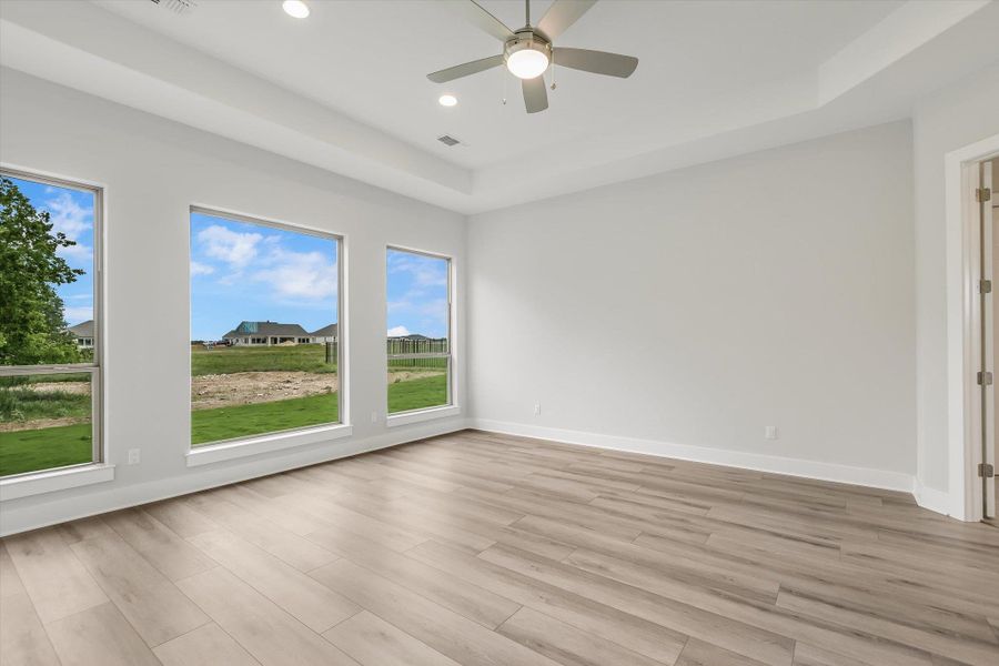 Spacious, unfurnished interior of a new home in Leander Estates, Leander (Image 17).